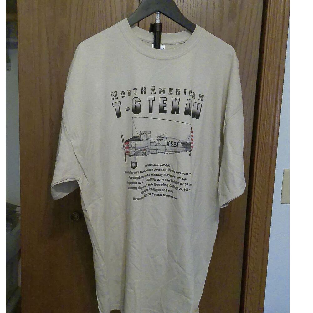 Gildan North American T-6 Texan Military Trainer Aircraft Graphic T-Shirt 2XL